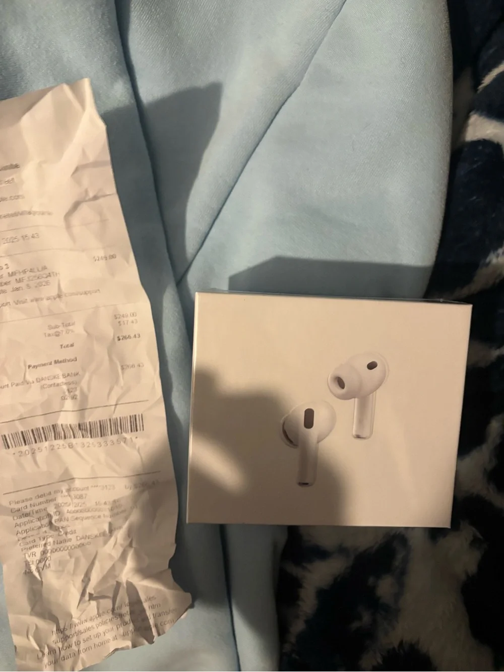 Apple AirPods Pro 3 Box - White Packaging